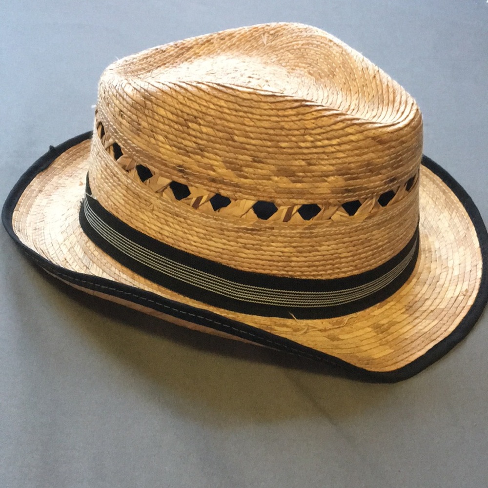 STRAW SUN HAT
